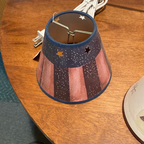 hand crafted antique spool lamp with five changeable shades rustic primitive - Picture 5 of 9